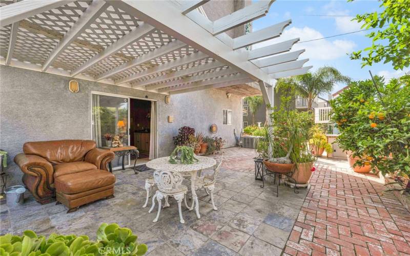 Backyard covered patio 3