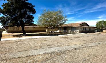 11661 White Avenue, Adelanto, California 92301, 1 Bedroom Bedrooms, ,1 BathroomBathrooms,Residential Lease,Rent,11661 White Avenue,EV24084660