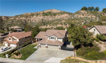 29655 Mammoth Lane, Canyon Country, California 91387, 4 Bedrooms Bedrooms, ,3 BathroomsBathrooms,Residential,Buy,29655 Mammoth Lane,SR24085645