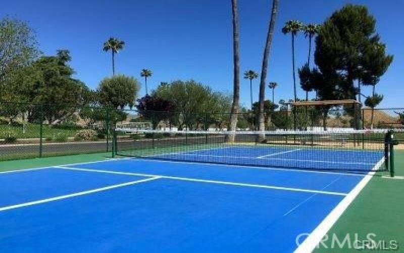 community tennis courts