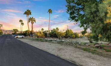 2744 N Junipero Avenue, Palm Springs, California 92262, ,Land,Buy,2744 N Junipero Avenue,SR24085895