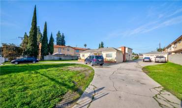 10987 Wright Road, Lynwood, California 90262, 11 Bedrooms Bedrooms, ,6 BathroomsBathrooms,Residential Income,Buy,10987 Wright Road,PW24085739