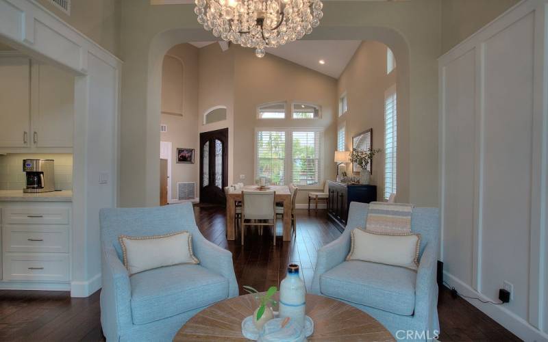 The airy and light ambiance flows through all the spacious rooms that include cathedral ceilings