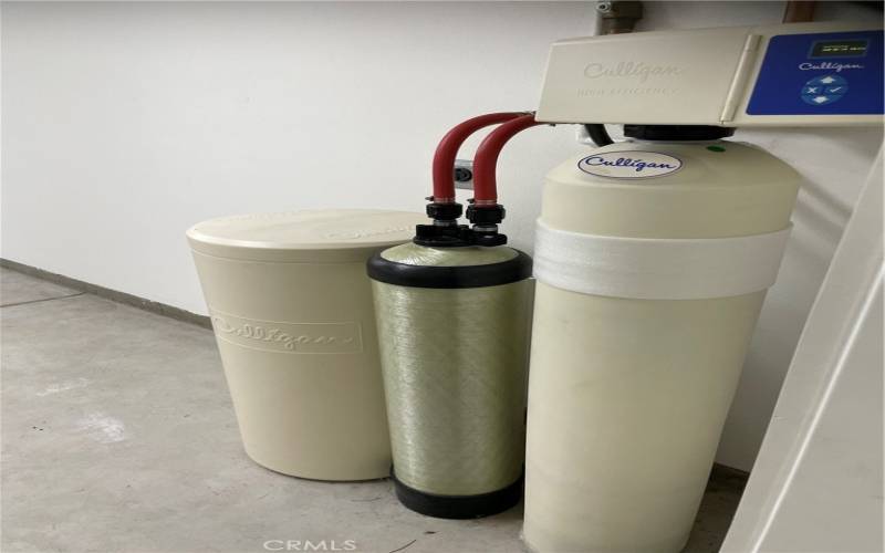 Water filter for the house