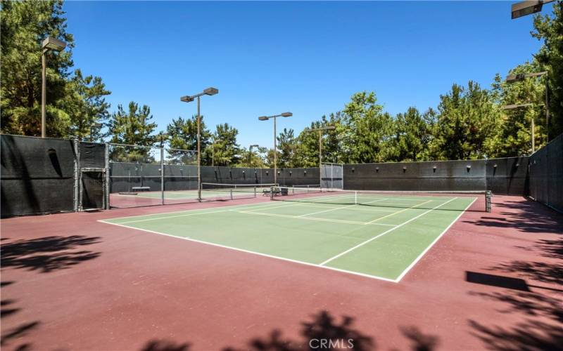 Knollcrest Park Tennis Courts