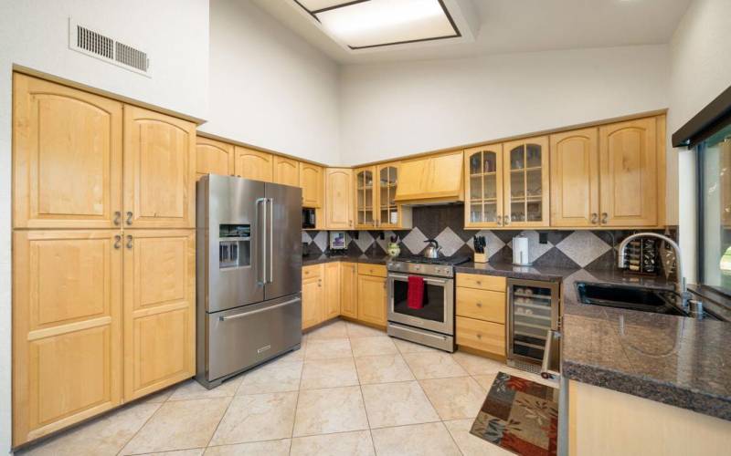 Kitchen - Upgraded Cabinetry, Granite, S