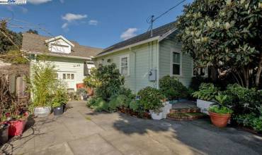 3140 E 27Th St, Oakland, California 94601, 3 Bedrooms Bedrooms, ,2 BathroomsBathrooms,Residential,Buy,3140 E 27Th St,41058558