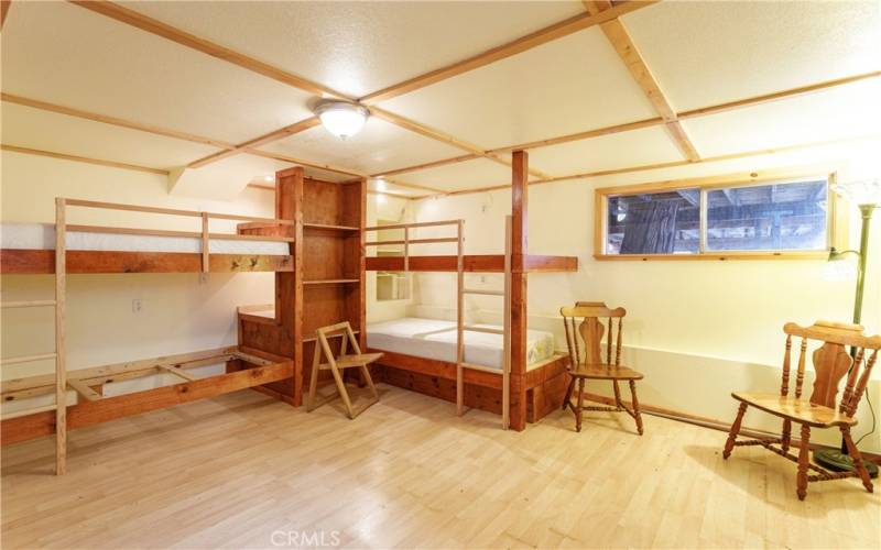 Lower Level bonus space / Bunk room with separate entrance as well as interior access