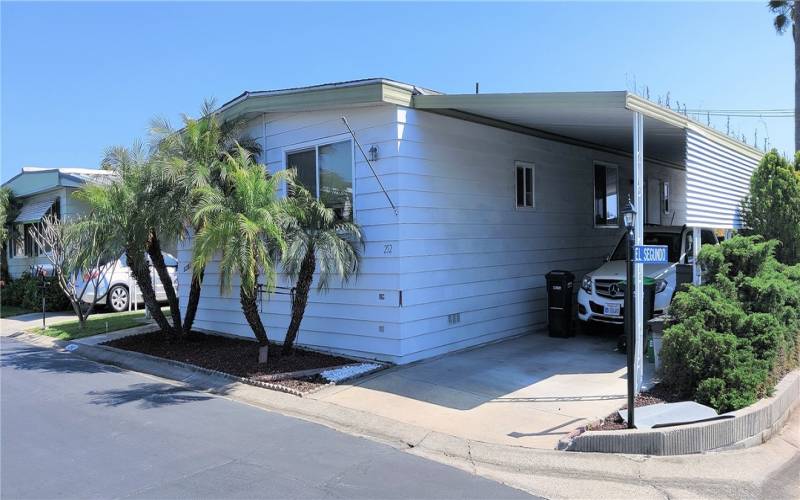 Carport side