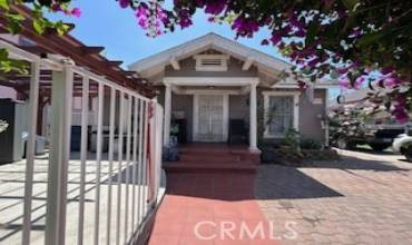 1334 W 25th Street, Los Angeles, California 90007, 5 Bedrooms Bedrooms, ,3 BathroomsBathrooms,Residential Income,Buy,1334 W 25th Street,SW24090217