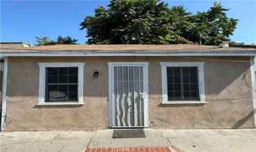 2110 Linden Avenue, Long Beach, California 90806, 1 Bedroom Bedrooms, ,1 BathroomBathrooms,Residential Lease,Rent,2110 Linden Avenue,WS24086564