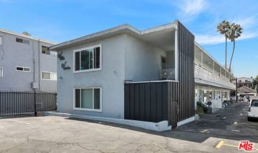 4639 Lomita Street, Los Angeles, California 90019, 14 Bedrooms Bedrooms, ,Residential Income,Buy,4639 Lomita Street,24388399