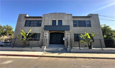 930 E 11th Street, Long Beach, California 90813, 4 Bedrooms Bedrooms, ,4 BathroomsBathrooms,Residential Income,Buy,930 E 11th Street,PW24089830