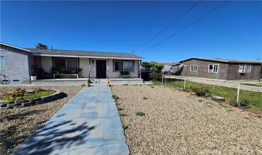 18256 Bohnert Avenue, Rialto, California 92377, 2 Bedrooms Bedrooms, ,1 BathroomBathrooms,Residential,Buy,18256 Bohnert Avenue,IV24088172