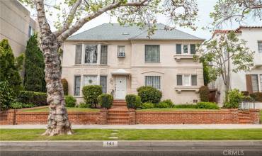 141 S Canon Drive, Beverly Hills, California 90212, 1 Bedroom Bedrooms, ,1 BathroomBathrooms,Residential Income,Buy,141 S Canon Drive,SR24091815