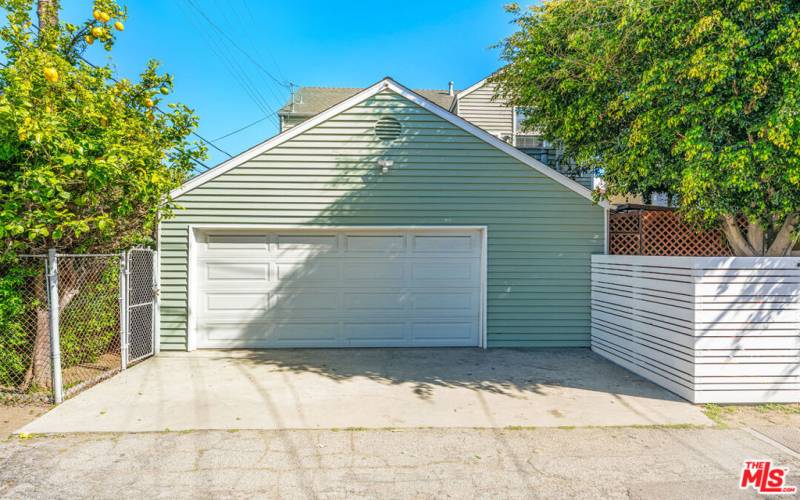 Oversized Garage