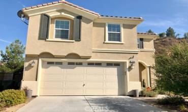 19886 Holly Drive, Saugus, California 91350, 4 Bedrooms Bedrooms, ,3 BathroomsBathrooms,Residential,Buy,19886 Holly Drive,BB24093458