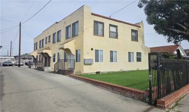 1537 E 33rd Street, Los Angeles, California 90011, 2 Bedrooms Bedrooms, ,1 BathroomBathrooms,Residential Income,Buy,1537 E 33rd Street,SR24058301