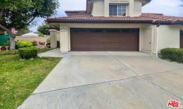 27383 Paseo Laguna