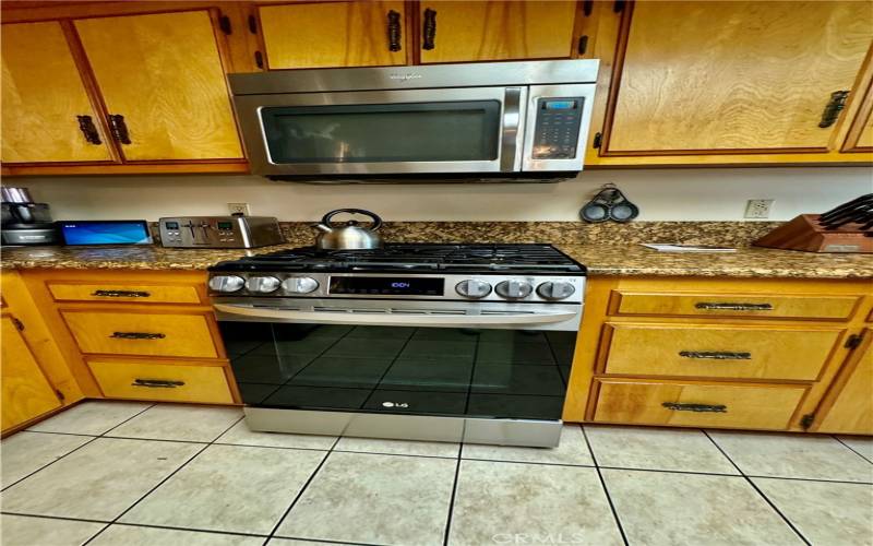 Stainless Steel Microwave and Gas Stove