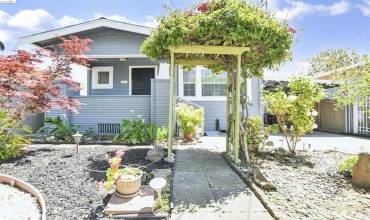 1654 87Th Ave, Oakland, California 94621, 4 Bedrooms Bedrooms, ,2 BathroomsBathrooms,Residential,Buy,1654 87Th Ave,41059216