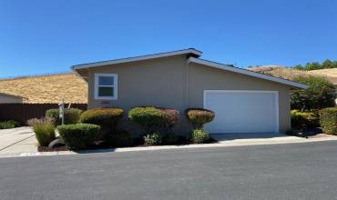 240 Mountain Springs Drive, San Jose, California 95136, 2 Bedrooms Bedrooms, ,2 BathroomsBathrooms,Manufactured In Park,Buy,240 Mountain Springs Drive,ML81963070