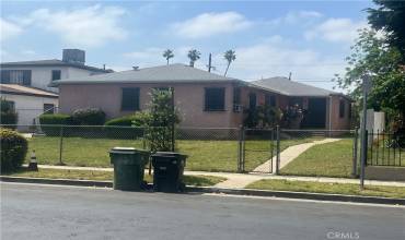 230 E 111th Street, Los Angeles, California 90061, 4 Bedrooms Bedrooms, ,Residential Income,Buy,230 E 111th Street,SB24094913