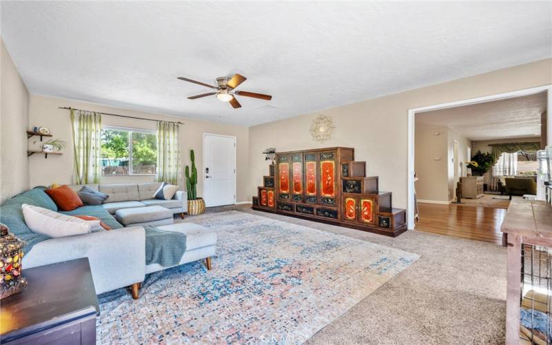 Bonus Room next to Dining Room and Kitchen