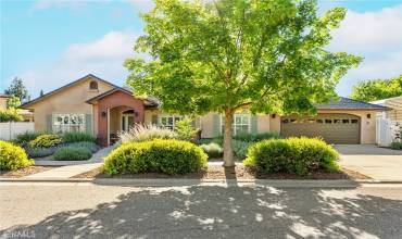 2 Whitehall Place, Chico, California 95928, 3 Bedrooms Bedrooms, ,2 BathroomsBathrooms,Residential,Buy,2 Whitehall Place,SN24096051