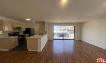 1531 N Detroit Street 207, Los Angeles, California 90046, 1 Bedroom Bedrooms, ,1 BathroomBathrooms,Residential Lease,Rent,1531 N Detroit Street 207,24390899