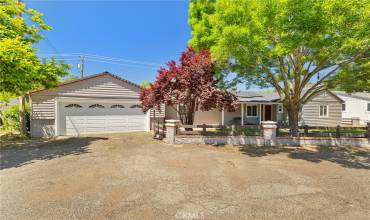 3 Thompson Place, Red Bluff, California 96080, 3 Bedrooms Bedrooms, ,1 BathroomBathrooms,Residential,Buy,3 Thompson Place,SN24081559