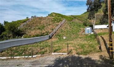 28924 Keningston Road, Castaic, California 91384, ,Land,Buy,28924 Keningston Road,DW24097153