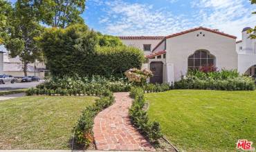200 S McCarty Drive, Beverly Hills, California 90212, 4 Bedrooms Bedrooms, ,3 BathroomsBathrooms,Residential Lease,Rent,200 S McCarty Drive,24392053