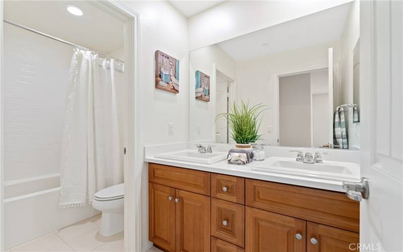 2nd Floor Full Bathroom - dual sink