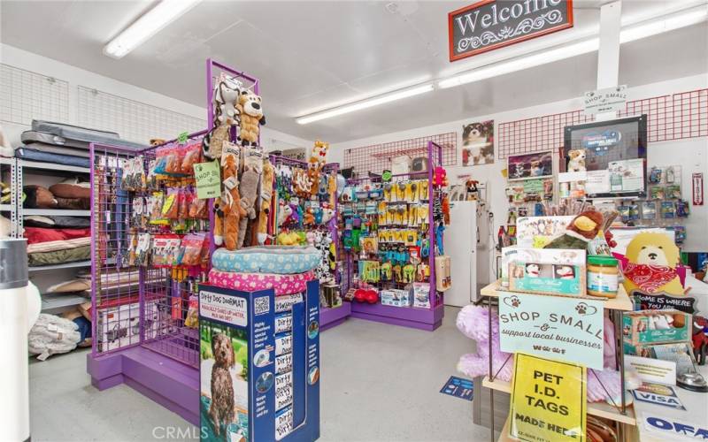 Retail pet store