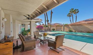 77572 Carinda Ct - Covered Back Patio