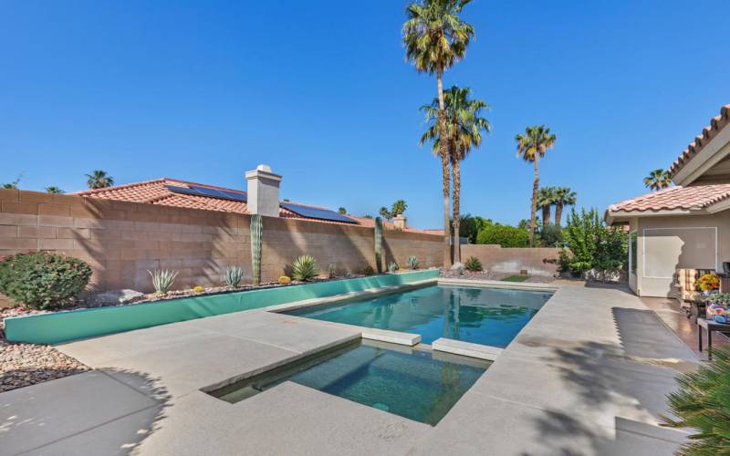 77572 Carinda Ct - Pool & Spa