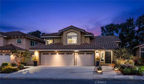 Stunning 4 bedroom home with a beautiful view of the 9th fairway at Tijeras Creek Golf Course!
