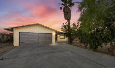 5354 Lupine Ave, 29 Palms, California 92277, 3 Bedrooms Bedrooms, ,1 BathroomBathrooms,Residential,Buy,5354 Lupine Ave,240010839SD