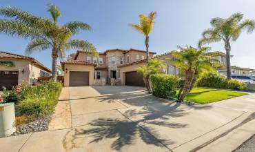 724 Crooked Path Place, Chula Vista, California 91914, 5 Bedrooms Bedrooms, ,3 BathroomsBathrooms,Residential,Buy,724 Crooked Path Place,PTP2402849