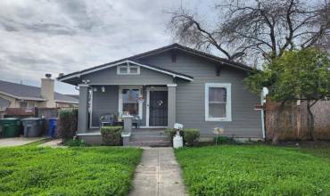 353 L Street, Los Banos, California 93635, 2 Bedrooms Bedrooms, ,1 BathroomBathrooms,Residential,Buy,353 L Street,ML81966092