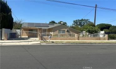 21051 Hart Street, Canoga Park, California 91303, 4 Bedrooms Bedrooms, ,3 BathroomsBathrooms,Residential,Buy,21051 Hart Street,SR24091568