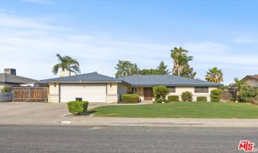 2312 Courtleigh Drive, Bakersfield, California 93309, 4 Bedrooms Bedrooms, ,2 BathroomsBathrooms,Residential,Buy,2312 Courtleigh Drive,24392919