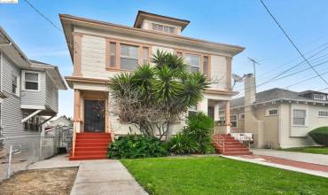 820 52nd St, Oakland, California 94608, 4 Bedrooms Bedrooms, ,2 BathroomsBathrooms,Residential Income,Buy,820 52nd St,41060234