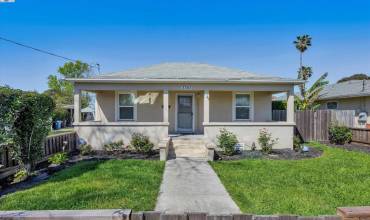 3783 Smith St, Union City, California 94587, 2 Bedrooms Bedrooms, ,1 BathroomBathrooms,Residential,Buy,3783 Smith St,41060373
