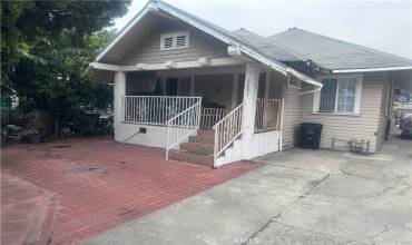 1007 E 42nd Place, Los Angeles, California 90011, 2 Bedrooms Bedrooms, ,1 BathroomBathrooms,Residential,Buy,1007 E 42nd Place,PW24099629