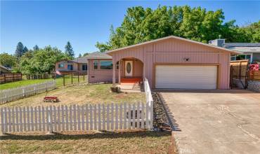 9335 Chippewa Trail, Kelseyville, California 95451, 3 Bedrooms Bedrooms, ,2 BathroomsBathrooms,Residential,Buy,9335 Chippewa Trail,LC24099777