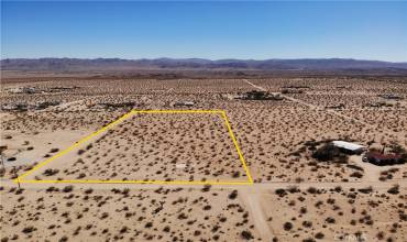 0 Tilford Way, Joshua Tree, California 92252, ,Land,Buy,0 Tilford Way,JT22205673