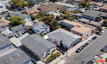 229 E 30th Street, Los Angeles, California 90011, 16 Bedrooms Bedrooms, ,Residential Income,Buy,229 E 30th Street,24394447