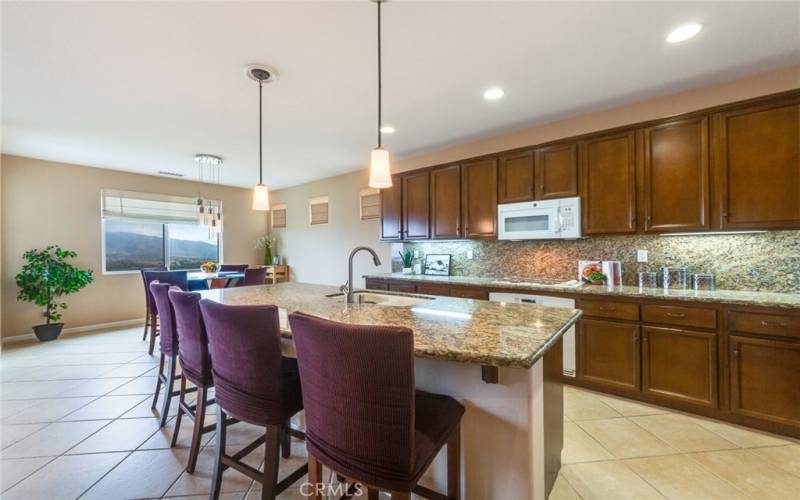 Beautiful Granite Counters in Kitchen and Center​​‌​​​​‌​​‌‌​​‌​​​‌‌​​​‌​​‌‌​​‌‌​​‌‌​​​​ Island